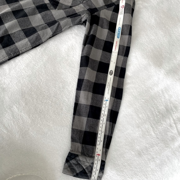 Quicksilver Men’s flannel, size M - Picture 2 of 6